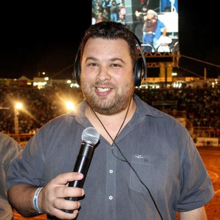 Morre aos 34 anos, o radialista adamantinense Willian Tóffoli