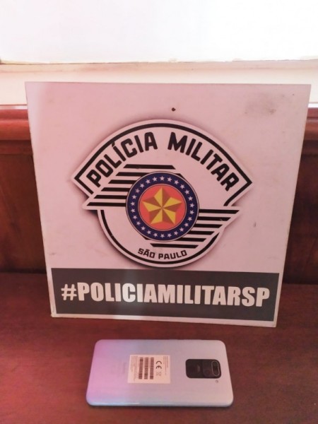 PM recupera celular furtado em loja e prende mulher em Tupi Paulista 