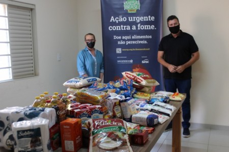 Campanha 'Mesa Brasil' realiza primeira entrega de donativos para entidade de Adamantina