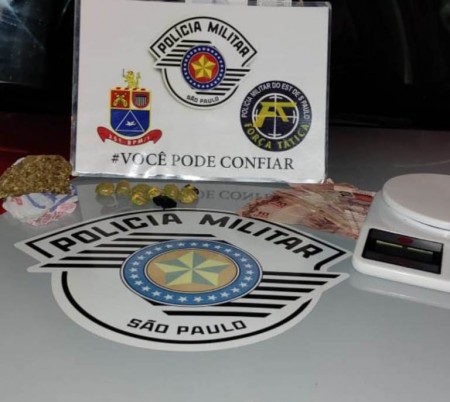 Indivíduo é preso pela Força Tática com tablete e porções de maconha em Flórida Paulista