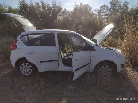 Carro roubado de motorista por aplicativo é localizado pela PM em Presidente Prudente