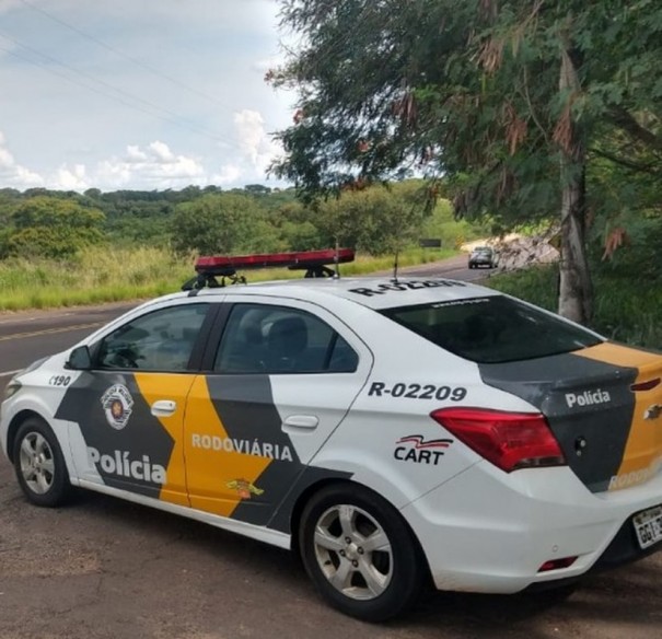 Deficiente f�sico dirige embriagado por rodovia, � abordado pela pol�cia e acaba preso em flagrante