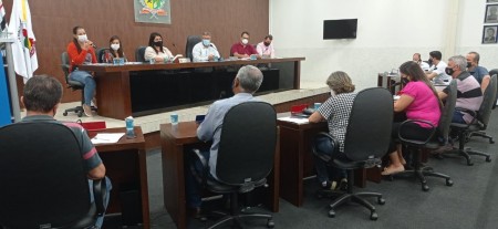 Câmara tem audiência com Prefeita Vera Morena sobre situação da Covid-19 no Município de Osvaldo Cruz