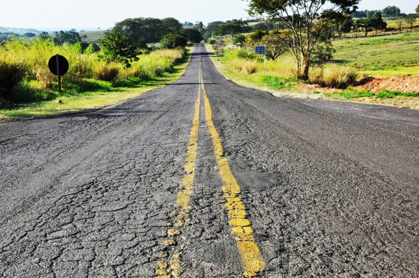 Apesar de j� anunciado pelo Estado, recapeamento da 'Pl�cido Rocha' fica para o terceiro lote de execu��o