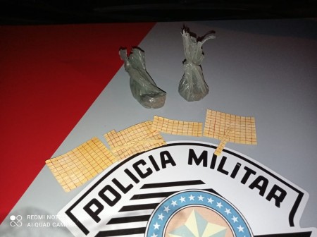 Adolescente é flagrada com maconha e droga sintética, em Adamantina