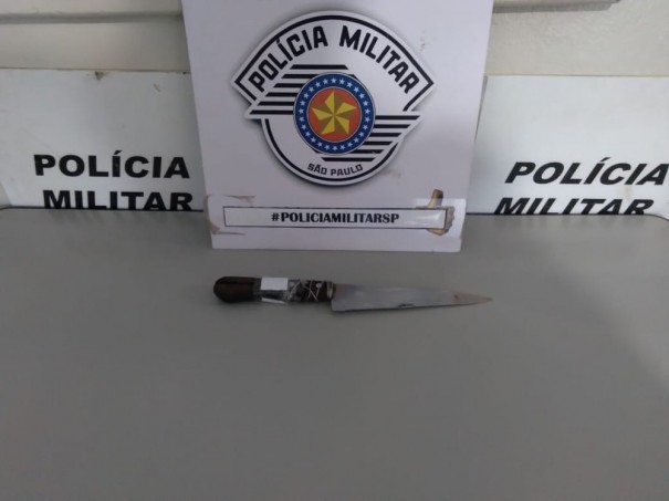 Mulher esfaqueia o companheiro durante desentendimento em Mirante do Paranapanema