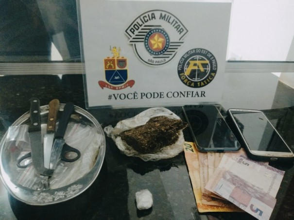 For�a T�tica prende homem por tr�fico de drogas, em Osvaldo Cruz