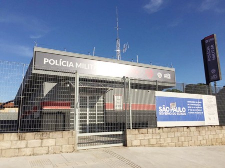 Novo prédio da Polícia Militar recebe pintura e deve ser inaugurado em breve em Flórida Paulista
