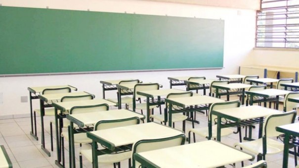Depois de caso confirmado de Covid-19 em colaboradora de escola municipal, Prefeitura de OC suspende aulas presenciais no municpio