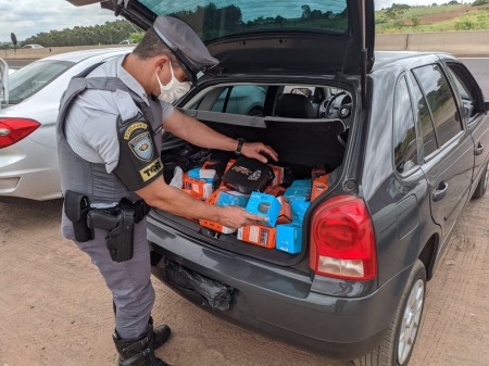 Fiscalização apreende mais de 300 produtos eletrônicos do Paraguai sem notas fiscais em Álvares Machado