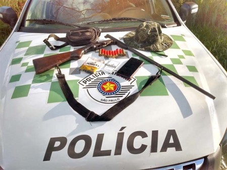 Polícia ambiental de Tupã faz prisão por porte ilegal de arma de fogo em Iacri