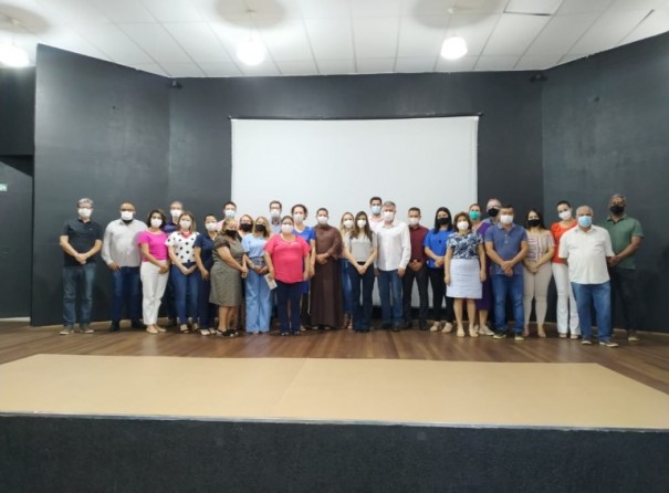 Prefeitura de Adamantina realiza reunio para discutir regionalizao e integralizao da sade