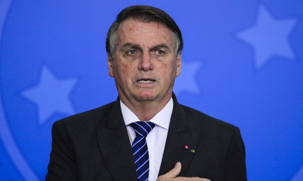 Presidente Bolsonaro assina filiao ao PL
