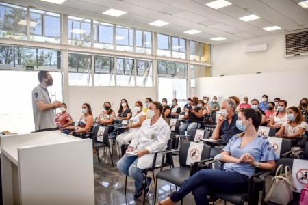 Prefeitura de Osvaldo Cruz investe em capacitação de funcionários na área de atendimento 