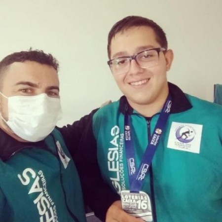 Atleta de Osvaldo Cruz, Gabriel Oliveira conquista vice-campeonato Brasileiro no arremesso de peso Sub-16