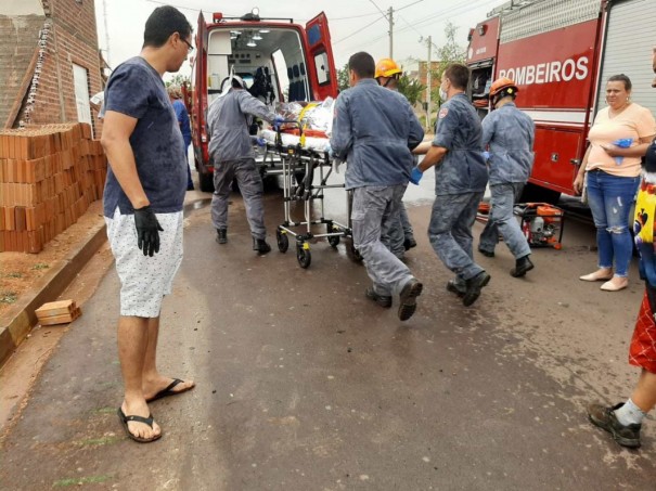 Homem morre ap�s parede desabar sobre seu corpo em Tup�
