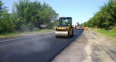 Recuperação de pavimento altera tráfego em rodovias da região