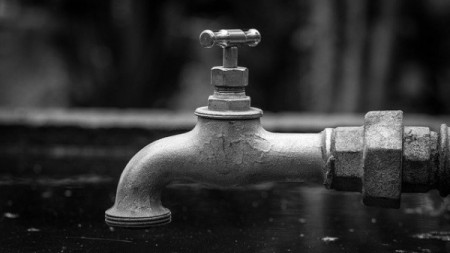 Vereadoresde Adamantina pedem à Sabesp instalação de geradores para garantir água na falta de energia elétrica