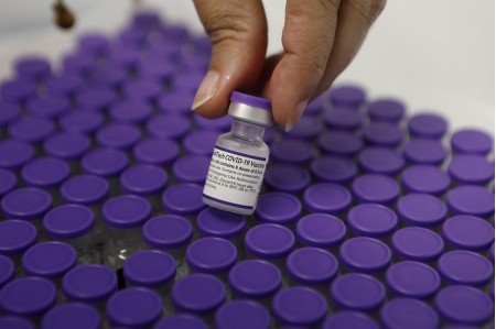 Estado de SP antecipa intervalo entre doses da vacina da Pfizer de 8 semanas para 21 dias