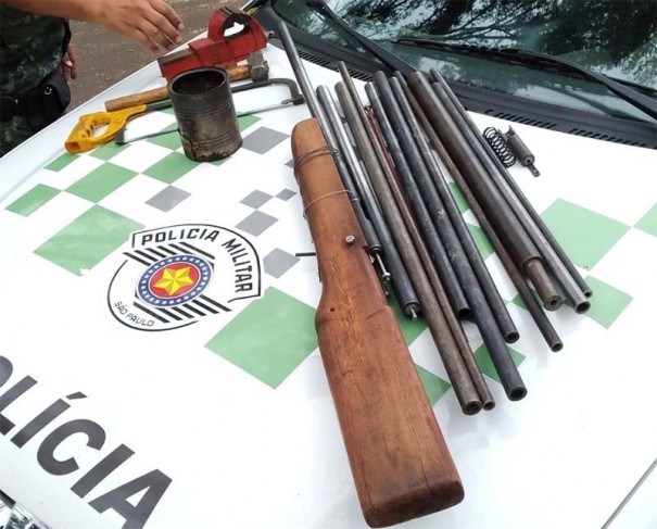 Pol�cia Ambiental de Tup� prende morador de Universo por posse irregular de arma de fogo