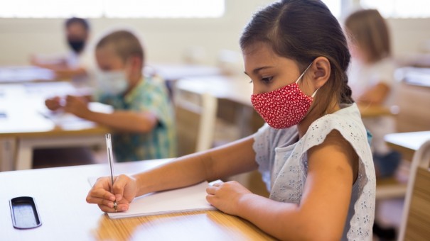 Volta �s aulas de maneira presencial acontece hoje para alunos da Rede Municipal Infantil de Osvaldo Cruz