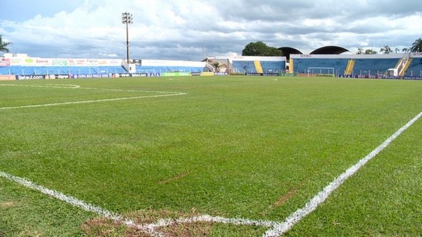 Judicirio libera o estdio Breno, aps providncias por parte da Prefeitura