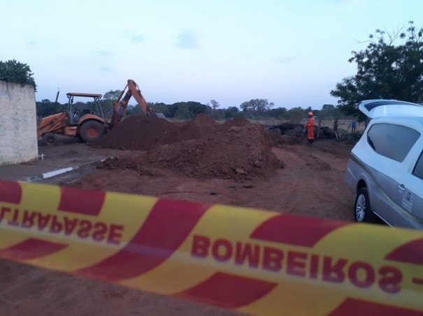 Pedreiro morre soterrado enquanto trabalhava em loteamento em Presidente Epit�cio