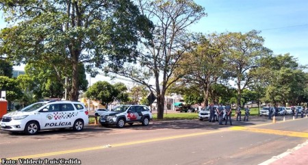 Polícia militar realiza megaoperação para combater à criminalidade em Bastos 