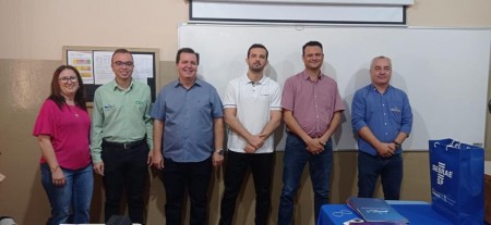 Curso do SEBRAE é realizado em escola por meio do Câmara Técnica Educação Empreendedora