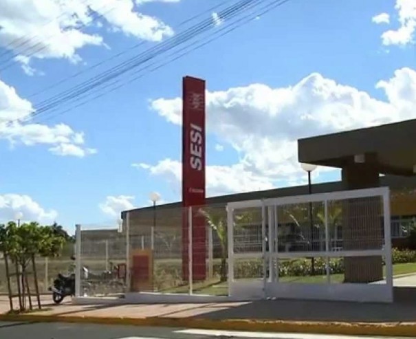 Sesi de Osvaldo Cruz oferece curso de robtica para alunos de outras escolas