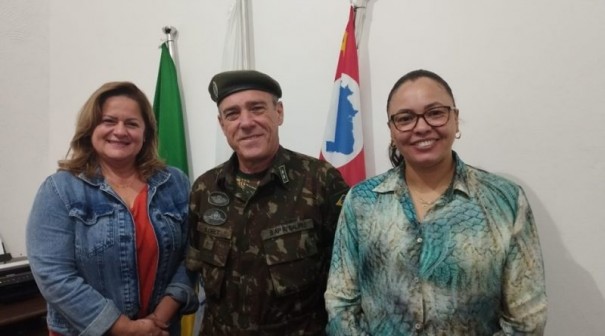 Junta do Servio Militar de Salmouro passa por inspeo do Exrcito