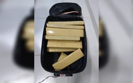 Polícia de Araçatuba realiza trabalho de investigação no MS e prende homem com 15 tijolos de maconha