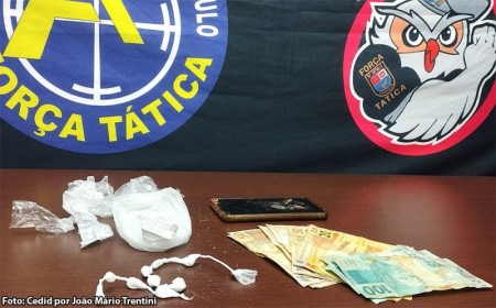 Força tática da PM prende indivíduo com cocaína em Herculândia