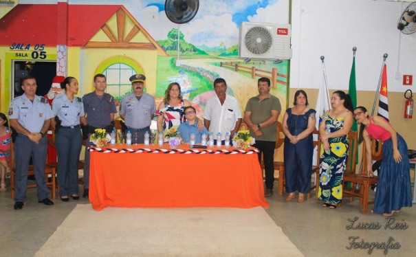 Parceria entre Polcia Militar e Prefeitura forma nova turma do PROED em Salmouro