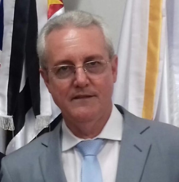 Prefeito de Parapu� faz balan�o do ano e destaca as obras mais importantes para o munic�pio