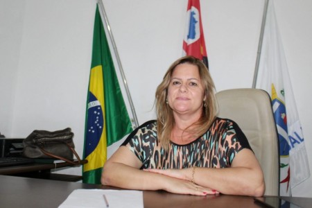 Prefeita de Salmourão faz balanço das obras e conquistas da administração em 2022