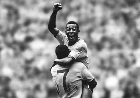 Pelé, o maior jogador da história do futebol, morre aos 82 anos