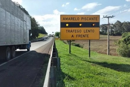 Colisão traseira é luz de alerta nas rodovias, diz CART