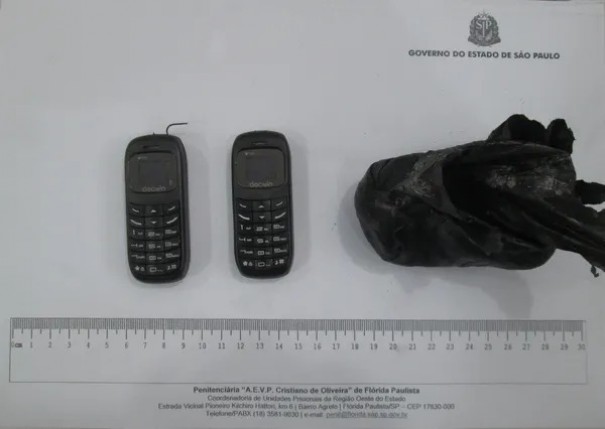 Mulher � flagrada com minicelulares dentro do corpo ao tentar visitar preso na Penitenci�ria de Fl�rida Paulista