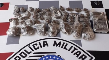Polícia Militar apreende 47 porções de maconha prontas para a venda em Dracena