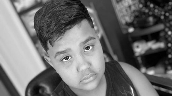 Crian�a tup�ense de sete anos morre ap�s engasgar com chiclete