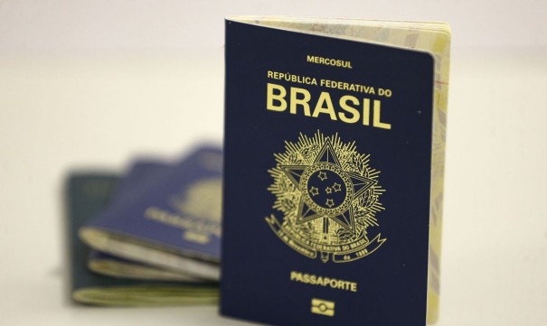 Fila para emisso do passaporte passa de 108 mil pessoas
