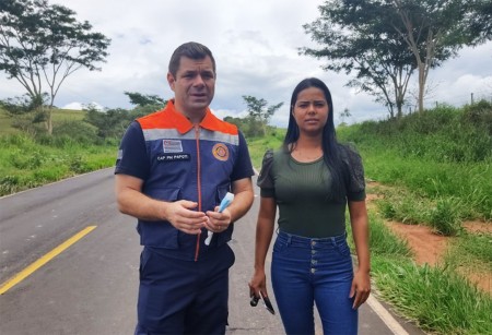FLORA RICA: Defesa Civil visita pista interditada com as chuvas