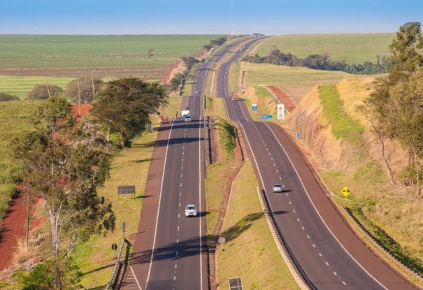 Obras interditam trechos de rodovias na regi�o de Mar�lia e em Ja�