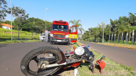 Motociclista fica ferido após queda na vicinal que liga Tupã a Parnaso