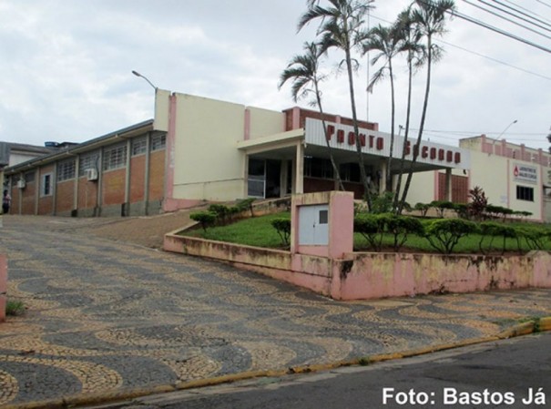 Homem � esfaqueado no jardim Itaipu em Tup�