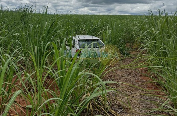 Pol�cia Ambiental recupera ve�culo que havia sido furtado