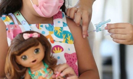 Saúde de OC inicia a vacinação de crianças de 6 a 11 anos sem comorbidades