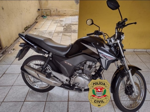 Em menos de 24h, investiga��es recuperam motocicleta furtada em Dracena