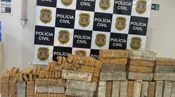 Pol�cia Civil de Tup� apreende mais de quatrocentos Kg de coca�na e crack